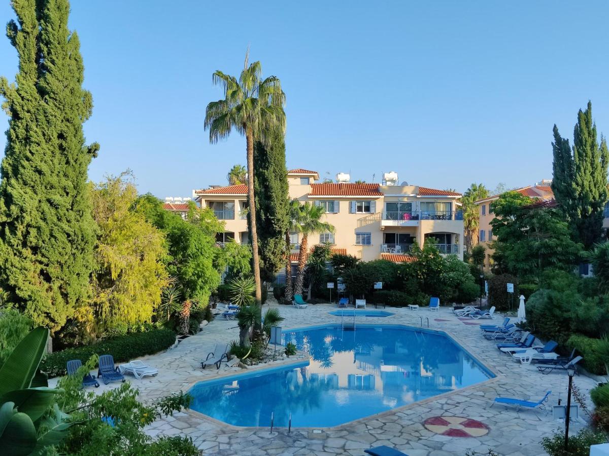 Rachel Suite By The Pool Paphos Eksteriør billede